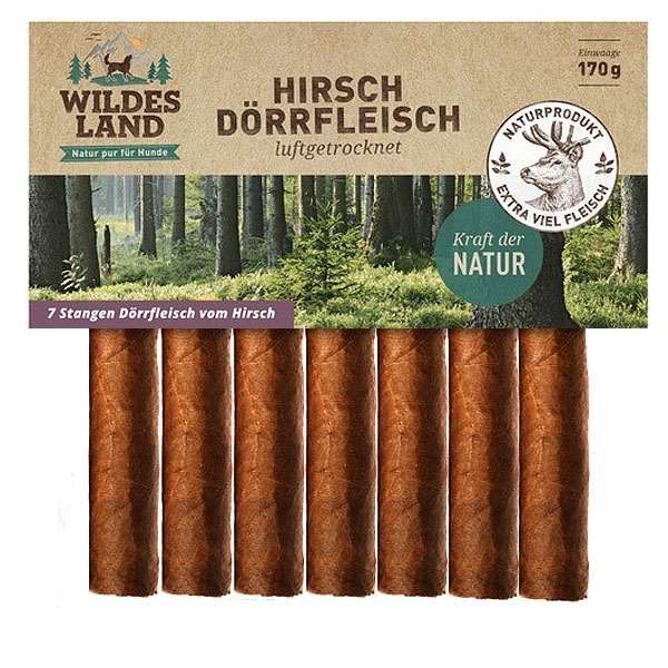Verpackung mit sieben sichtbaren braunen Stangen luftgetrocknetem Hirsch-Dörrfleisch für Hunde. Die Oberseite ist durch einen Karton mit Waldmotiv und grünen Akzenten verdeckt. Inhalt: 170 g.
