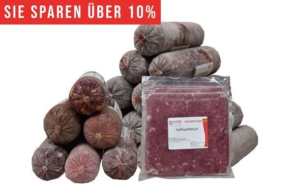 Ein Sparpaket mit mehreren Frostfleischrollen in durchsichtigem Kunstdarm, pyramidenförmig gestapelt. Davor liegen zwei flache Beutel mit rotem Fleisch. Oben links ein rotes Banner mit weißer Aufschrift „Sie sparen über 10 %“.